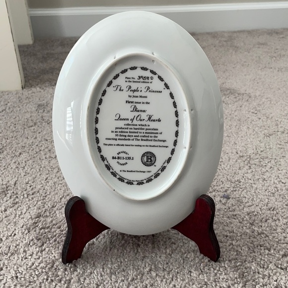 Princess Diana commemorative Bradford exch… - Picture 2 of 3